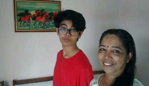 Индианка 12 лет шла к Фалунь Дафа